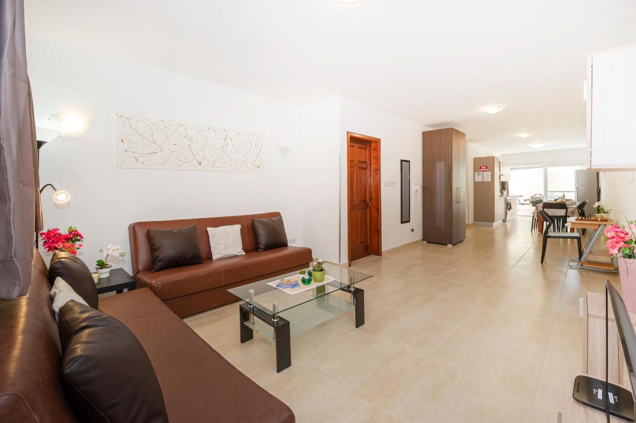 Summer Breeze 3 Bedroom Family Maisonette With Sunny Terrace In Mellieha - By Getawaysmalta Exteriér fotografie